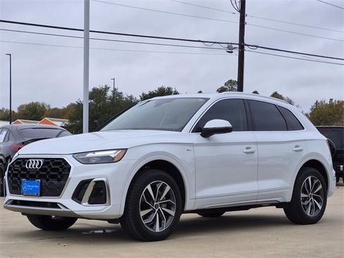 Used 2023 Audi Q5 2.0T Premium Plus w/ Premium Plus Package image 3