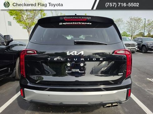 Used 2023 Kia Telluride S image 5
