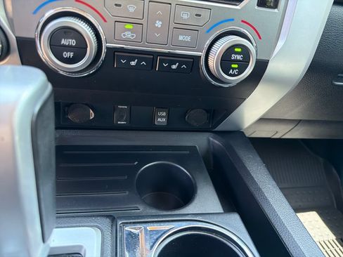 Used 2018 Toyota Tundra Limited w/ Limited Premium Package AWD/4WD image 35
