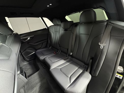 New 2026 Audi Q8 Premium Plus image 12