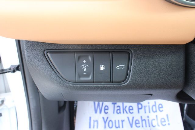 Used 2023 Genesis G70 2.0T Advanced AWD/4WD image 14
