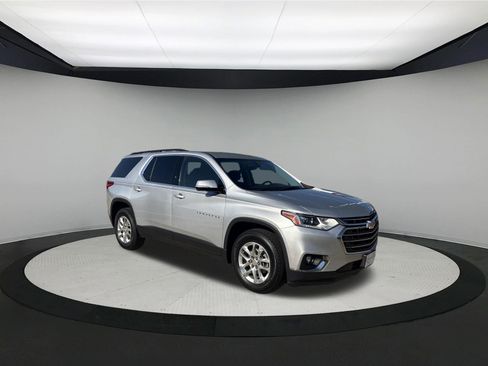 Used 2019 Chevrolet Traverse LT FWD image 7