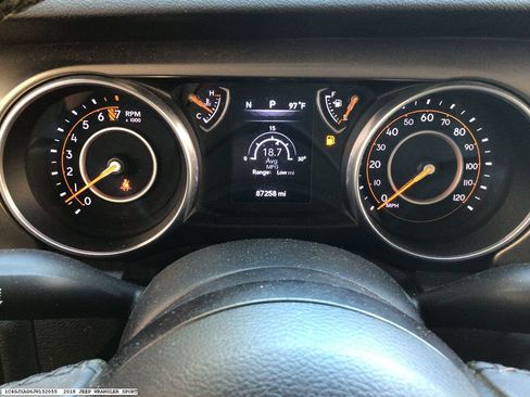 Used 2018 Jeep Wrangler Sport AWD/4WD image 8