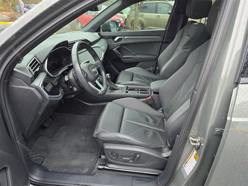 Used 2023 Audi Q3 2.0T Premium Plus image 20