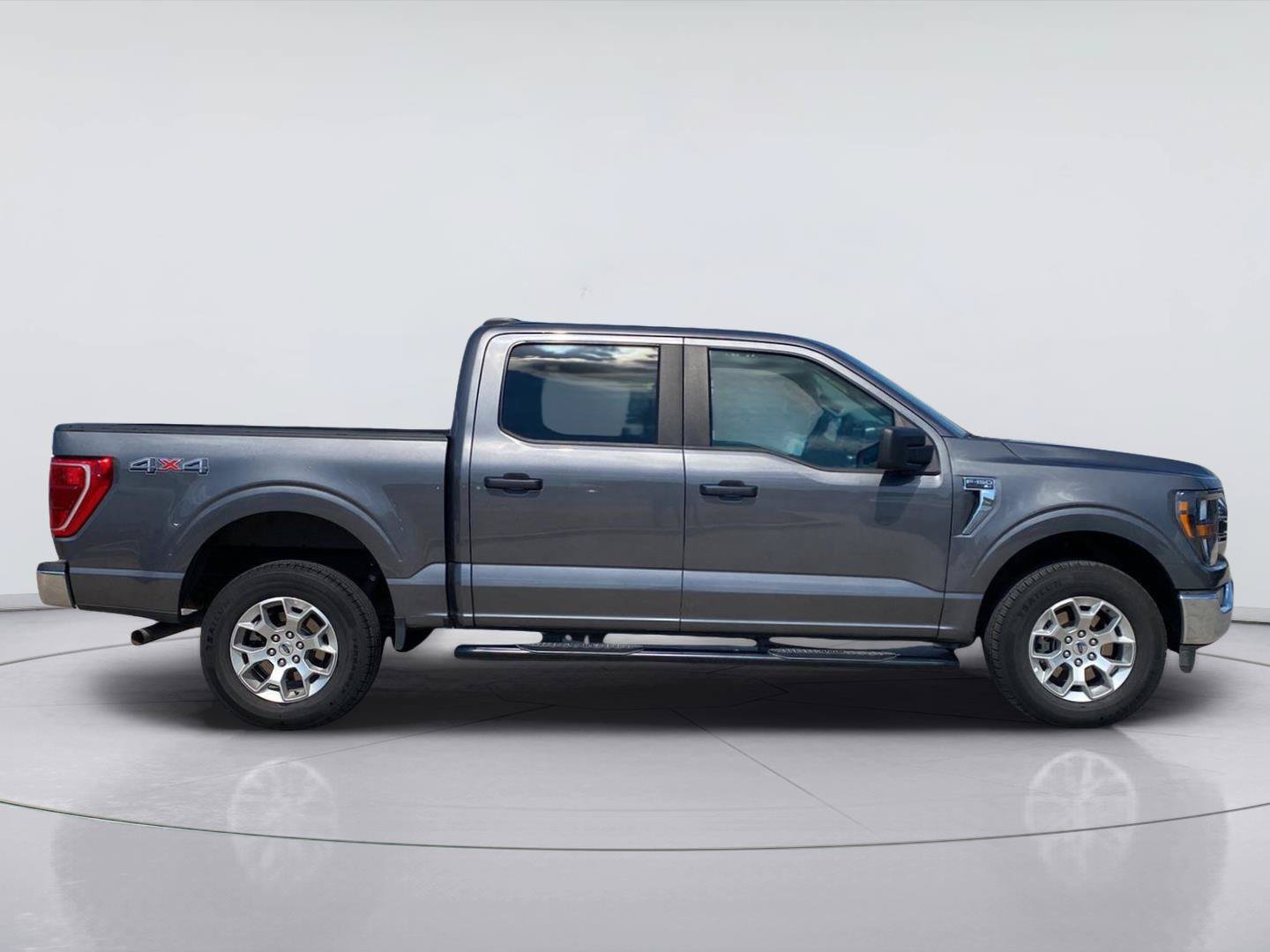 Used 2023 Ford F150 XLT AWD/4WD image 6