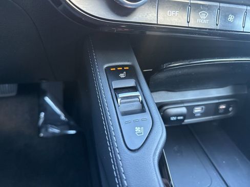 Used 2024 Kia Telluride EX X-Line AWD/4WD image 23