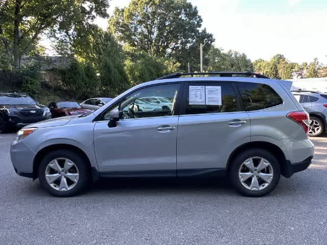 Used 2015 Subaru Forester 2.5i Limited AWD/4WD image 2
