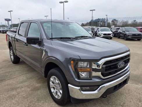 Used 2023 Ford F150 XLT image 8