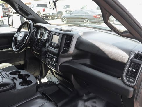 Used 2022 RAM 3500 Tradesman w/ Chrome Appearance Group image 43