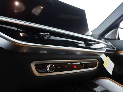 New 2026 BMW X6 M60i image 22