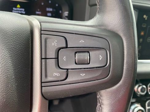 Used 2022 GMC Yukon XL Denali AWD/4WD image 22