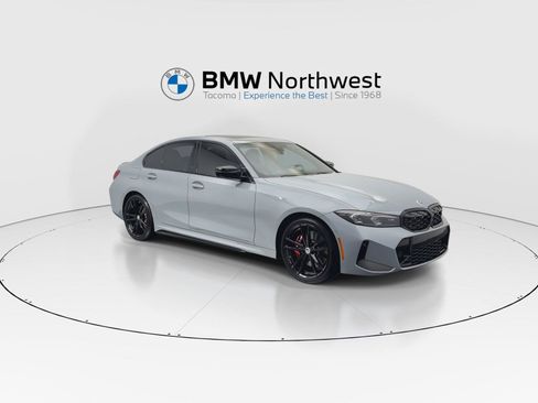 Used 2023 BMW M340i xDrive w/ Premium Package AWD/4WD image 6