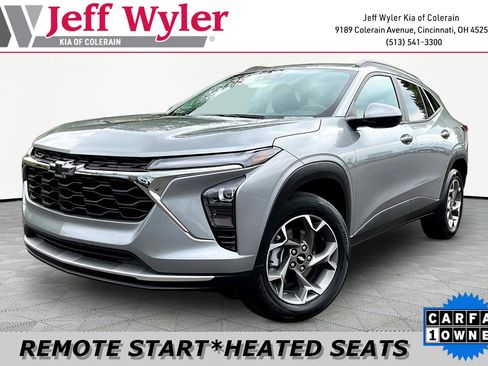 Used 2024 Chevrolet Trax LT w/ Driver Confidence Package FWD image 1