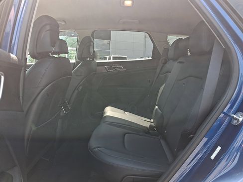 Certified 2023 Kia Sportage EX FWD image 10