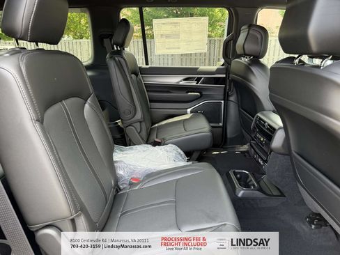 New 2026 Jeep Grand Wagoneer L 4WD image 14