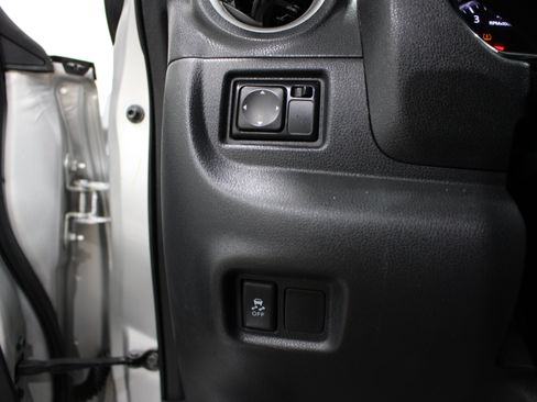 Used 2014 Nissan Versa Note S Plus FWD image 6