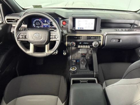 Used 2026 Toyota Tacoma TRD Sport AWD/4WD image 12