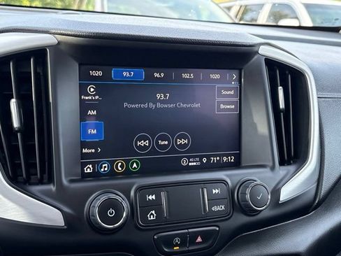 Used 2022 GMC Terrain SLT w/ Infotainment Package II AWD/4WD image 15
