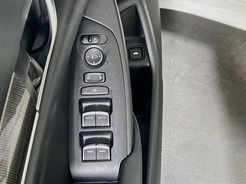 Used 2022 Honda Accord Sport image 17