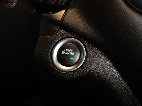 Used 2024 Chevrolet Equinox LT FWD image 15