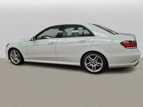 Used 2014 Mercedes-Benz E 350 4MATIC Sedan image 5