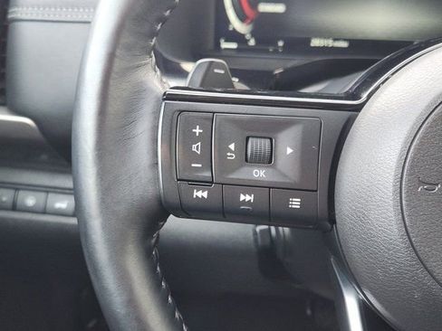 Used 2024 Nissan Pathfinder Platinum w/ Cargo Package image 29