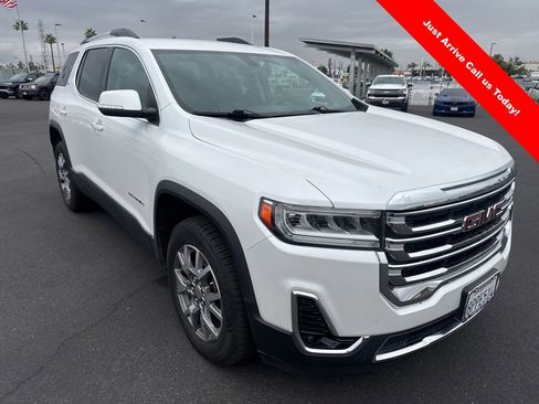 Used 2020 GMC Acadia SLT FWD image 1