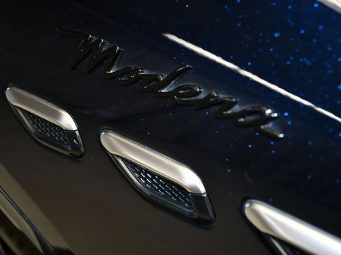 Used 2023 Maserati Grecale Modena AWD/4WD image 13