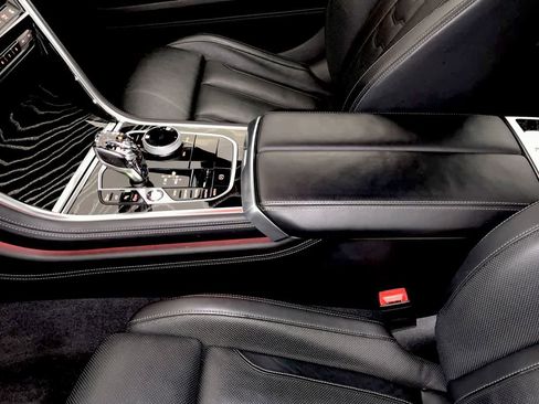 Certified 2022 BMW M850i Gran Coupe xDrive image 19