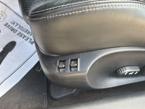 Used 2009 INFINITI G37 Journey w/ Premium Pkg RWD image 23