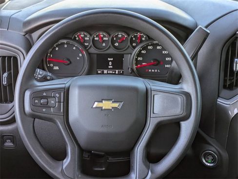 Used 2024 Chevrolet Silverado 2500 Custom w/ Custom Value Package image 22