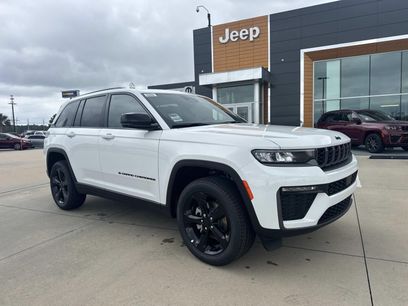 New 2026 Jeep Grand Cherokee Limited w/ Limited Altitude Package