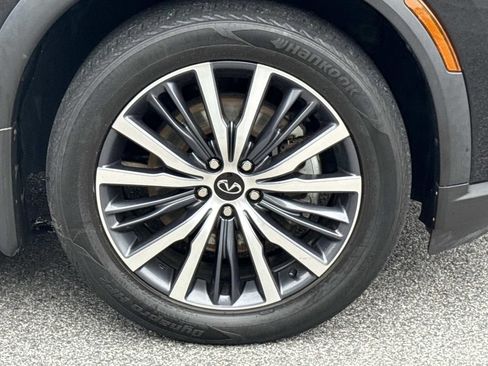 Used 2023 INFINITI QX60 Sensory w/ Vision Package AWD/4WD image 30