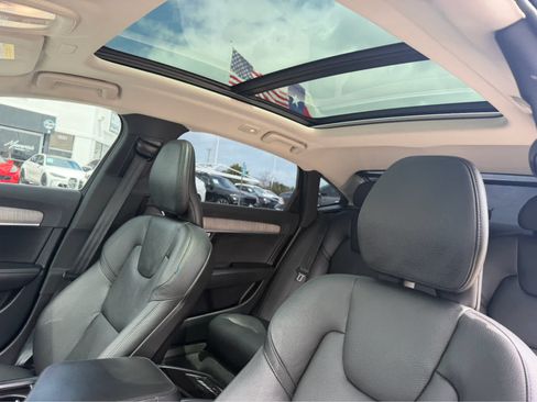 Used 2023 Volvo S90 B6 Plus AWD/4WD image 13