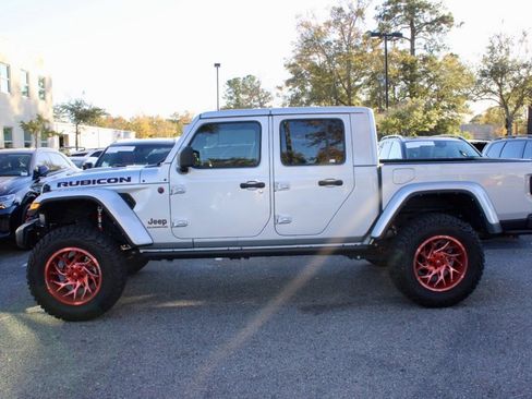 Used 2022 Jeep Gladiator Rubicon w/ Trailer Tow Package image 15