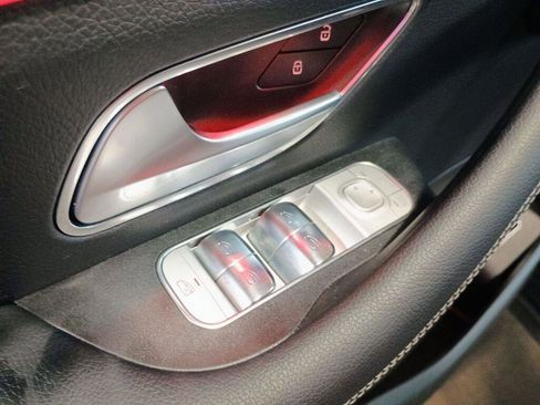 Certified 2025 Mercedes-Benz GLE 350 4MATIC image 8