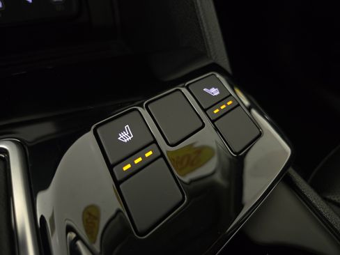 Used 2024 Kia Sportage SX image 31