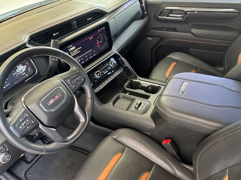 Used 2024 GMC Sierra 2500 AT4 w/ Max Trailering Package AWD/4WD image 10
