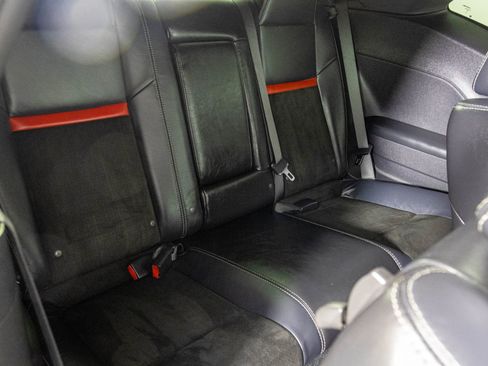 Used 2009 Dodge Challenger SRT8 w/ SRT Option Group II image 40