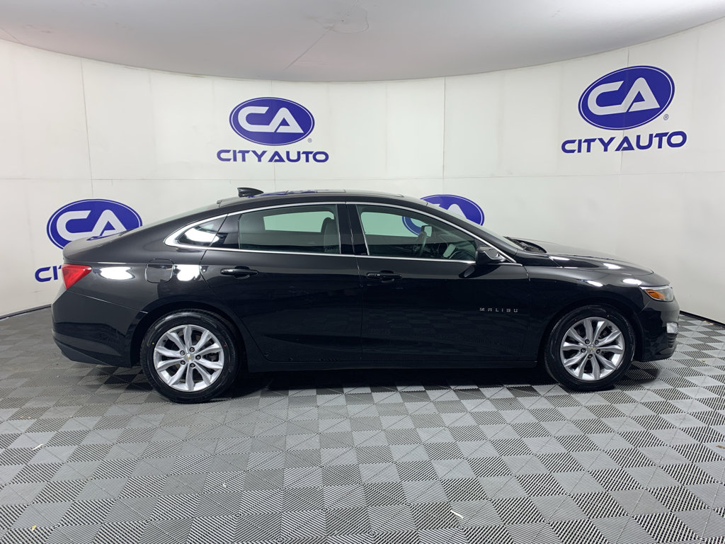 Used 2024 Chevrolet Malibu LT FWD image 2