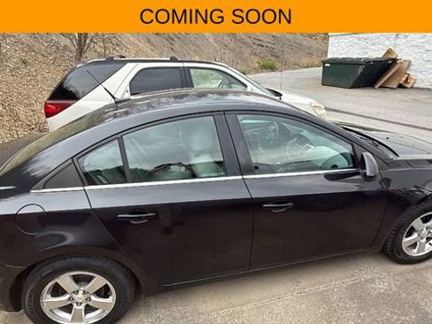 Used 2011 Chevrolet Cruze LT image 3