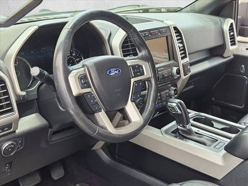 Used 2018 Ford F150 Lariat w/ Equipment Group 502A Luxury AWD/4WD image 7