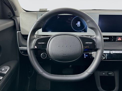 Used 2024 Hyundai Ioniq 5 SE image 18