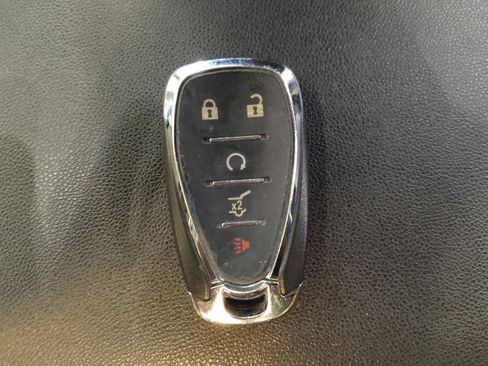 Used 2019 Chevrolet Equinox LT AWD/4WD image 32