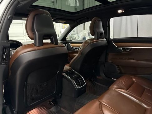 Used 2018 Volvo S90 T6 Inscription w/ Convenience Package AWD/4WD image 23