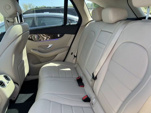 Certified 2021 Mercedes-Benz GLC 300 image 34