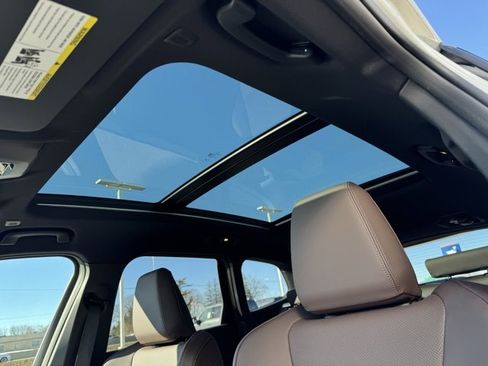 Used 2025 BMW X1 xDrive28i w/ Convenience Package image 7