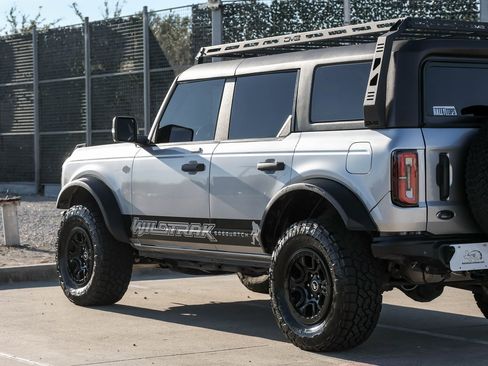 Used 2022 Ford Bronco Wildtrak image 12