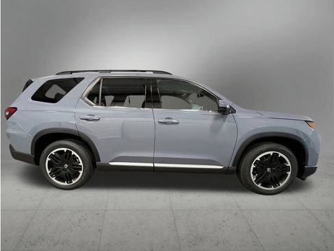 New 2026 Honda Pilot Touring image 6