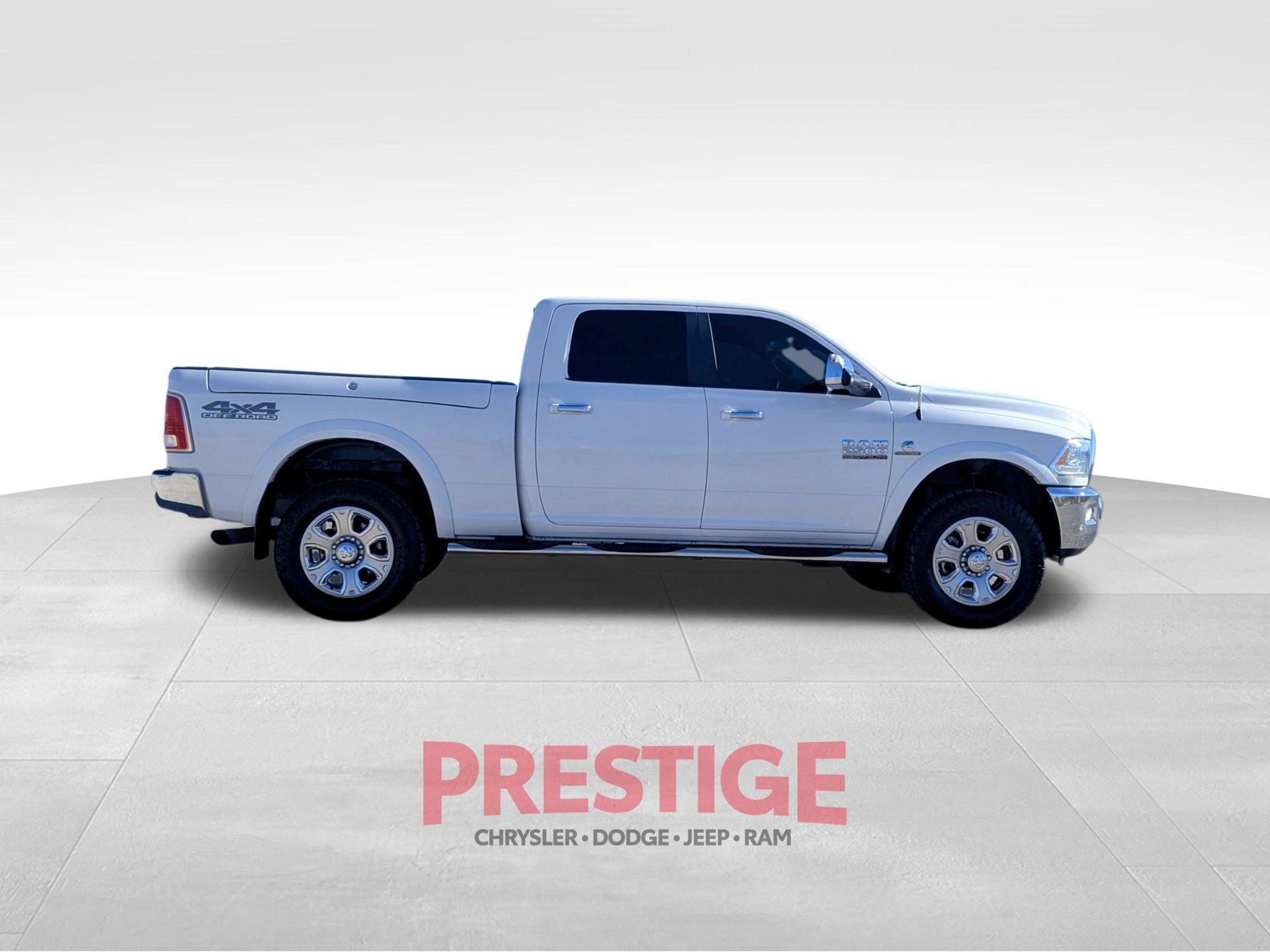 Used 2018 RAM 2500 Laramie w/ Off Road Package AWD/4WD image 7